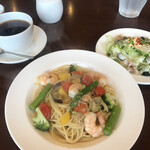 カフェブラン - 海老と彩り野菜のペペロンチーノランチセット　1320円