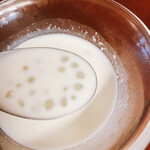 タイ料理アイヤラー - 