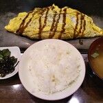 Okonomiyaki Teppanyaki Fuufuu - オムそば定食 780円