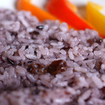 スプーンソング - 糸島産の黒米。なかなか独特の食感で美味でした。