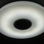 椅子のある立ち呑み つるつるいっぱい - LEDが光っています　※2012年8月