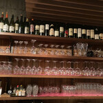 ワイン＆イタリアン baits - 壁面