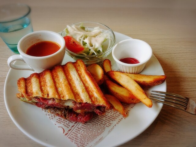 10's CAFE （テンズカフェ） - 津田/カフェ | 食べログ