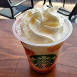 スターバックス・コーヒー - ストロベリーフラペチーノ