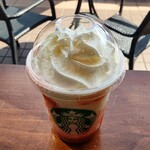 スターバックス・コーヒー - ストロベリーフラペチーノ