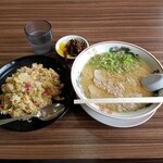 ラーメン新蔵 - 