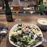 Bistrot Lucci - ニース風サラダと春キャベツの冷製ポタージュ。