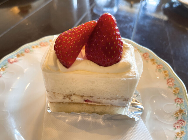 ラ ピュルテ 上諏訪 ケーキ 食べログ ラ ピュルテ 上諏訪 ケーキ 食べログ