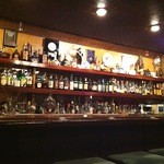 セント・サワイオリオンズ - バーカウンター
