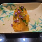 日本料理 晴山 - 蟹の雲丹和え