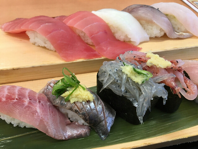 沼津魚がし鮨 流れ鮨 富士宮店 富士宮 寿司 食べログ 沼津魚がし鮨 流れ鮨 富士宮店 富士宮 寿司 食べログ