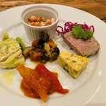 ティスカリ - 手作り前菜の盛り合わせ　1,400円