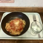 パスタ人 - 昔ながらのミートソース590円