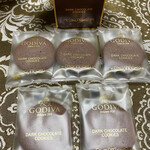 GODIVA - ダークチョコレートクッキー