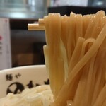 自家製麺 麺や ひなた - 麺リフト