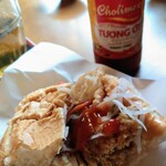 フォー ヴィエット - チリソースを掛けて…