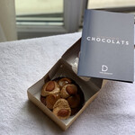 Julien Dechenaud CHOCOLATIER - 