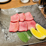 Yakiniku Horumon Aoichi - 