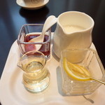 東京ステーションホテル ロビーラウンジ - 紅茶に付いて来た