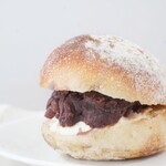 カミバン - 【2021.05】あんことクリームチーズ(税込300円)