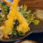 いろりの蕎麦処 築山 - 