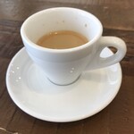 パスタ フルムラ - サラダセットのコーヒー