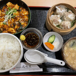 花味屋 - 大焼売4個・マーボー定食