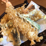 のれんと味 だるま料理店 - 