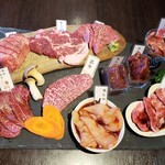 越後肉蔵堂 - 店長おまかせ盛り　5500円