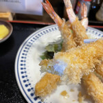 ダイマル大谷会館 - エビフライ　断面