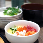 函館 まるかつ水産 - 