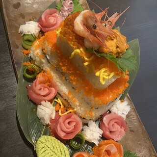 テイクアウトOK！記念日・誕生日にぜひ！『寿司ケーキ』