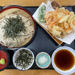 Towarisoba Yura - 