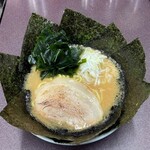 Matsuhira - ラーメン780円麺硬め。海苔増し100円。