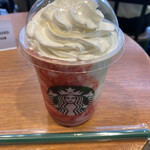 スターバックス・コーヒー - ＊ スターバックス ストロベリー フラペチーノ　649円