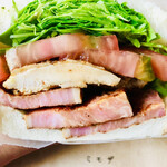 ミモザ - ケイジャンチキン＆厚切りベーコンサンド  