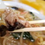 中国飯店 - サンマー麺の豚肉と木耳