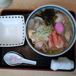ひでちゃん鮨 - ひでちゃん鮨・前浜ラーメン