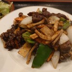 餃子工房 - 牛肉の黒胡椒炒め(21-05)