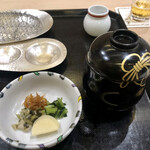 天ぷら 一宝 - 香の物＆浅利の味噌汁