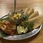 バレアリック飲食店 - 海老のファヒータ