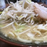 Ichikakuya - 醤油壱郎ラーメン横から(2021.4.11)