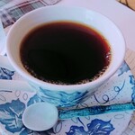 Budou No Ki - セットのコーヒー。
                      やっぱりコーヒーはホットが美味しいですね。