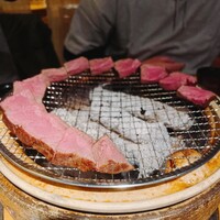 本格肉料理 丸小 - 