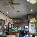 Coffee & Restaurant Cherry - 天井