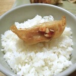 八幡餃子 餃子直売所 - 八幡餃子（焼き餃子で）