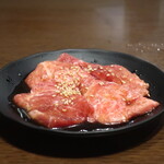 牛繁 - 料理写真:元氣カルビ（タレ）