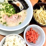 ラーメン山岡家 - 