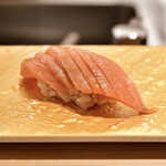 鮨 青海 銀座店 - 鮪中トロ
