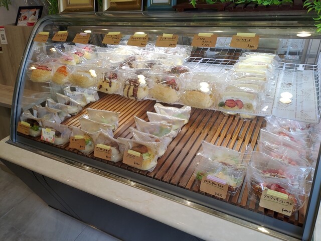 ミルク 玉垣店 Milk 柳 パン サンドイッチ その他 食べログ